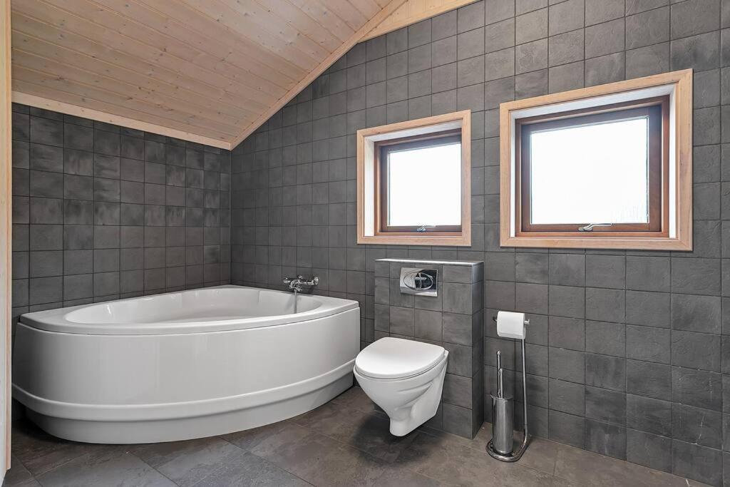 Scandinavian Villa In South Iceland Laugaras Экстерьер фото