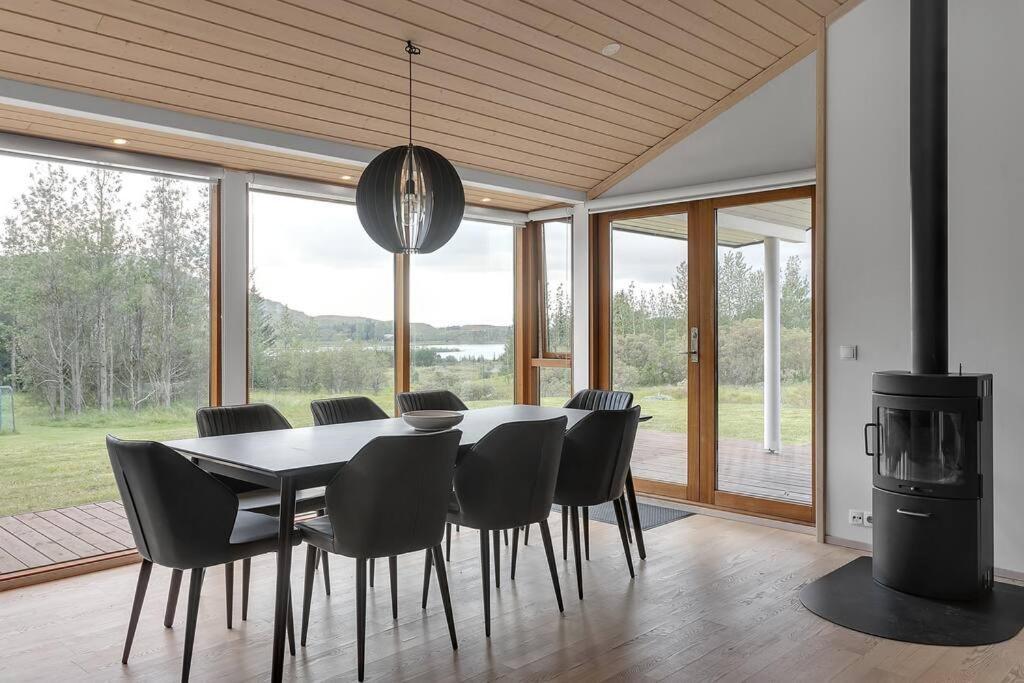 Scandinavian Villa In South Iceland Laugaras Экстерьер фото